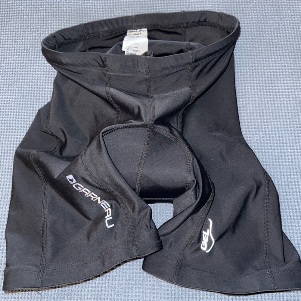 Garneau bike shorts padded size L